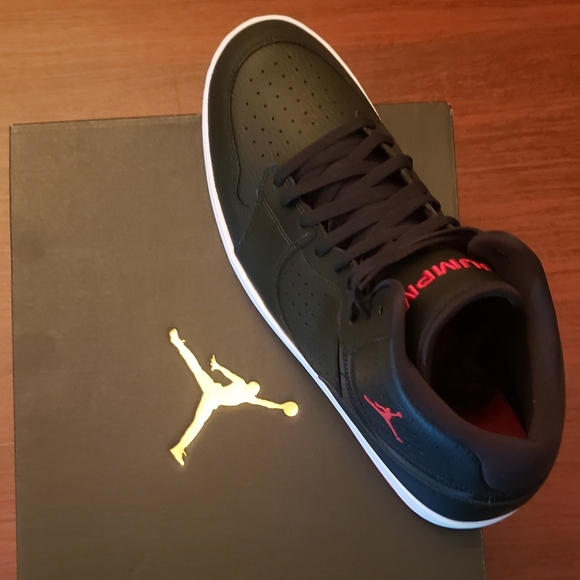 Jordan Access - Picture 2 of 5